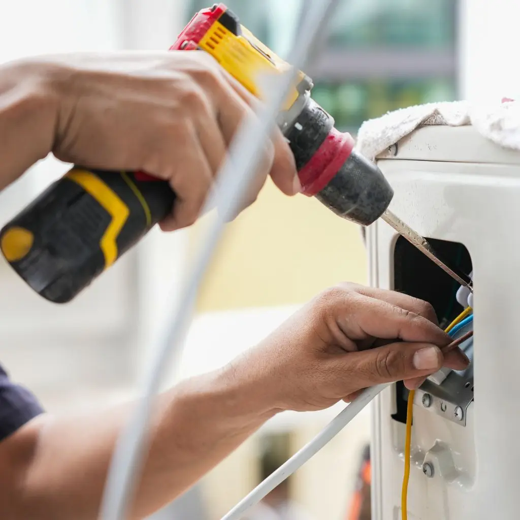 AC Electrical Repair (Capacitor/Wiring) – Riyadh